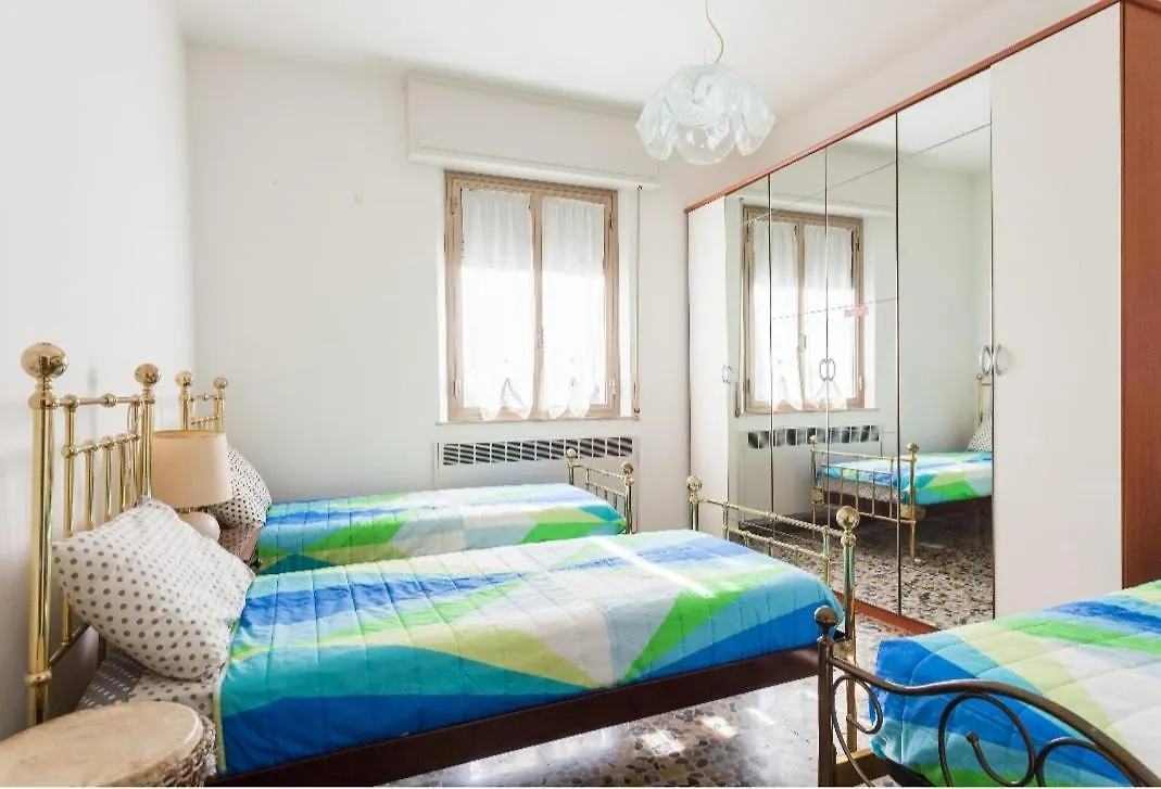 Apartamento Ampio Appartamento Luminoso Quinto Piano Ascensore Bolonia
